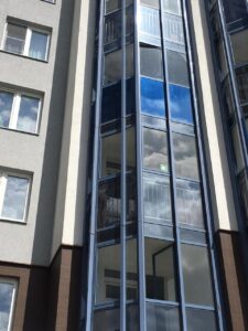 Тонирование балконного окна Екатеринбург